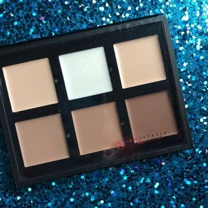 ANASTASIA cream contour kit fair